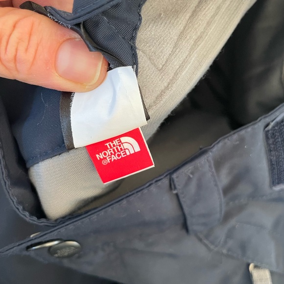 The North Face Ski Pants - Picture 6 of 9